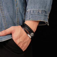 Accessoires d'arbre de vie de personnalité de mode européenne et américaine hommes Bracelet en cuir Bracelets tissés multicouches en acier inoxydable