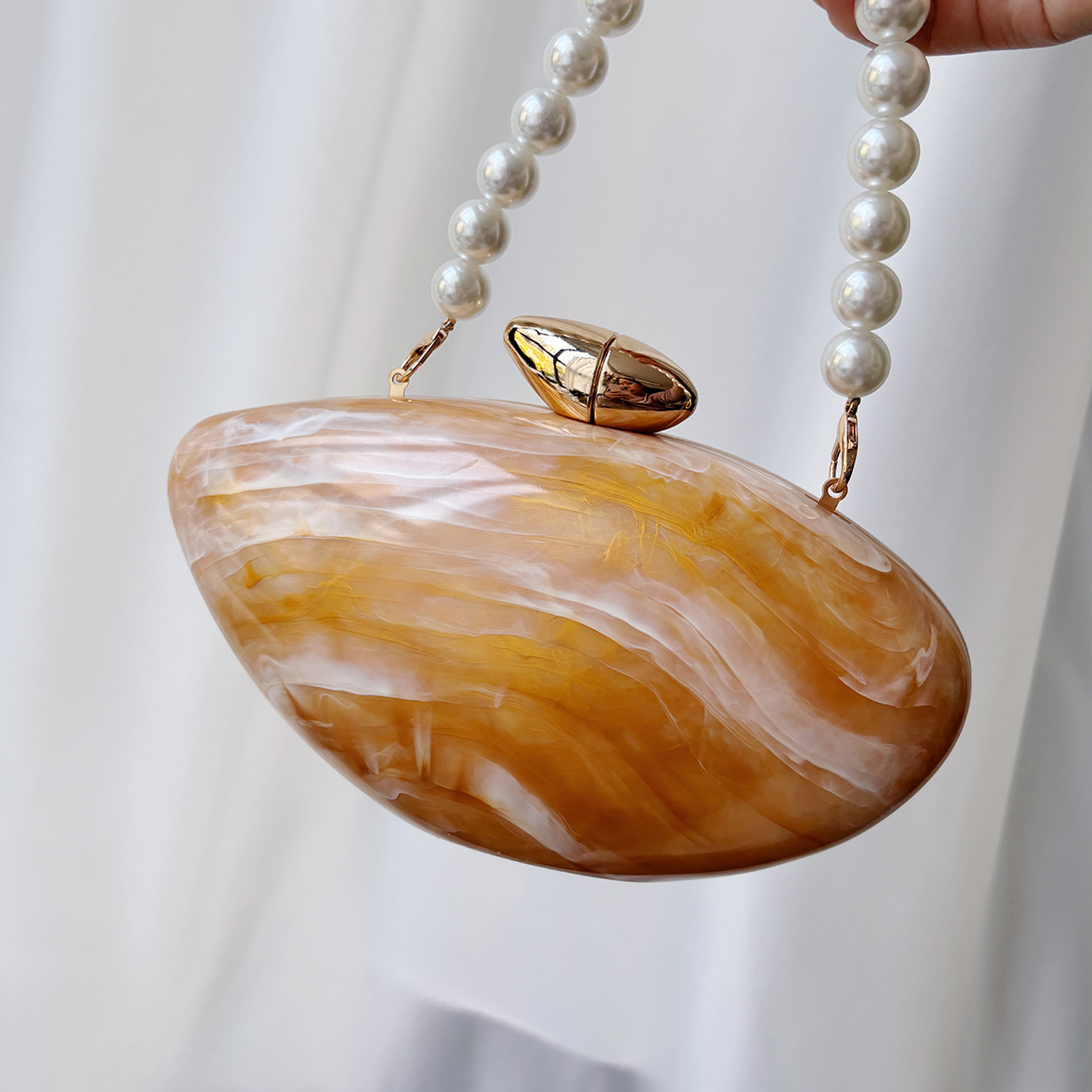 Golden (with handle)