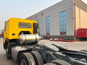 รถบรรทุกหัวลากมือสอง Sinotruk Euro2 ดีเซล 6x4 พวงมาลัยซ้าย HOWO 10 ล้อ รับน้ำหนัก 21-30 ตัน 371 แรงม้า กล้องมองหลัง 360 องศา - Product Image 6