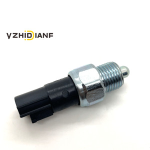 Interrupteur de feu de recul d'arrêt en gros d'usine 320066J00A 32006-6J00A pour Nissan Infiniti - Product Image 3