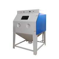 Machine de sablage à pression industrielle pour le nettoyage des surfaces métalliques