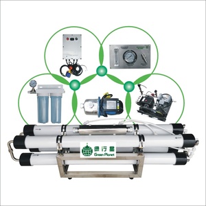 Kompaktes Meerwasserentsalzungs-RO-System für Boote mit Solarpumpe und PLC, 5000L/Tag Tragbarer Wasseraufbereiter mit 1 Jahr Garantie - Product Image 1