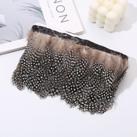 Fabricant de vêtements de poupées en plumes Pearl's DIY 5-6cm Accessoires de décoration de costumes de scène Décorations de fête de poulet à franges