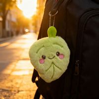 Porte-clés en peluche en forme de feuille d'érable mignon, vente chaude sur TikTok, fabricants CE CPC, pendentif pour sac, porte-clés en forme de feuille