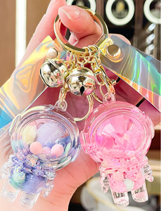 Porte-clés Astronaute Créatif Liquide Scintillant de Dessin Animé, Pendentif Exquis pour Voiture et Sac à Dos, Ornement Suspendu - Product Image 5