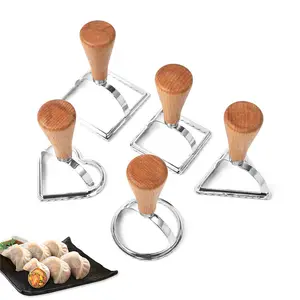 High Quality Baking Tools Dough Cutting Mold Aluminum Dumplings Stamps Mold with Wood Handle