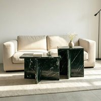 Table d'appoint minimaliste en marbre vert, idéale pour les bureaux de direction modernes et les salons de villas de luxe