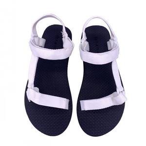 <span class=keywords><strong>Sandalias</strong></span> de goma personalizadas con suela de TPR para <span class=keywords><strong>hombre</strong></span>, zapatillas con soporte para arco - Product Image 3