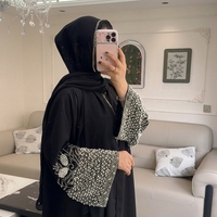Abaya élégante en polyester respirant pour femmes, robe musulmane modeste brodée de strass de Dubaï, été, printemps, automne, motif floral