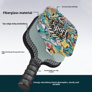 Ensemble de 2 raquettes de pickleball légères, surface en fibre de carbone, noyau en nid d'abeille, raquettes professionnelles avec 4 balles et sac de transport - Product Image 3