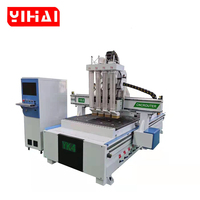Routeur CNC 4 têtes 4 axes YIHAI 1300x2500mm ATC Spindles Syntec Control HIWIN Guide Rail 24000 RPM Motor