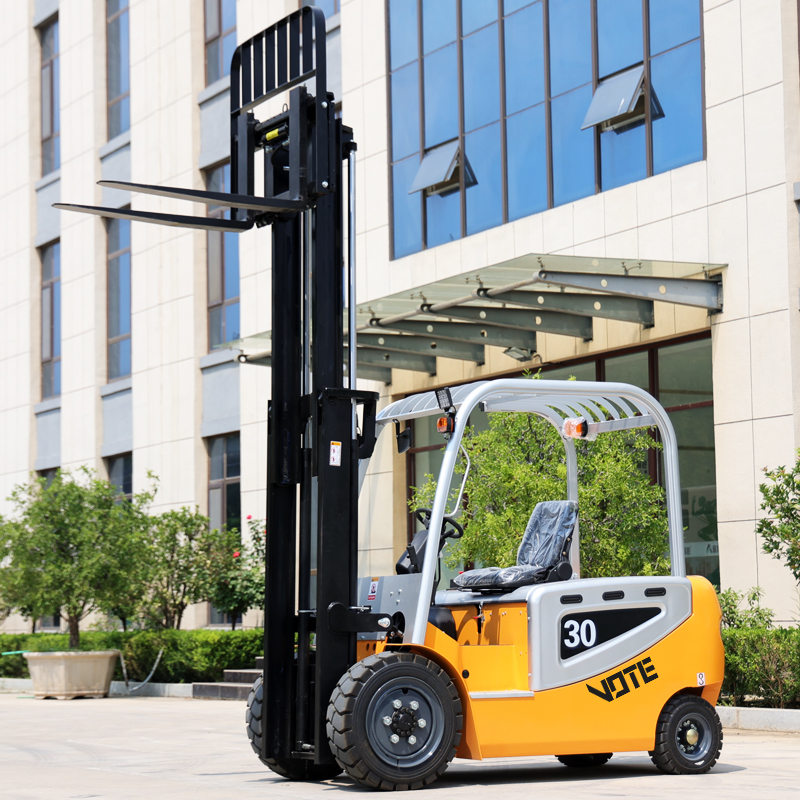 2 ton electric forklift