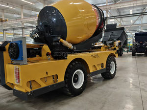 Camión Mezclador de Concreto Autocargable de 4 Metros Cúbicos con Motor y Caja de Cambios, Sistema Hidráulico Importado en Venta - Product Image 5