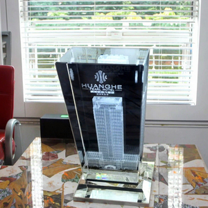 Lớn <span class=keywords><strong>3D</strong></span> <span class=keywords><strong>laser</strong></span> khắc tình yêu chủ đề thời trang pha lê khối chặn giấy UV in thân thiện với môi tự làm và đóng gói trong một món quà hộp gỗ - Product Image 6