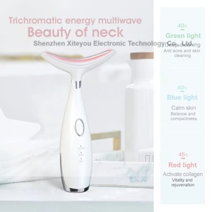 Masseur facial et cervical rechargeable au design élégant avec thérapie par la lumière, fonction chauffante et vibrante pour raffermir la peau - Product Image 5