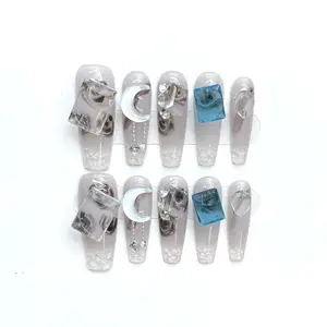 Hot selling false nails decorated with shiny win rhinestones handmade false nails with glue
