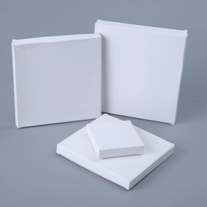 กล่องของขวัญสีขาวขนาด 14x11.5x10 ซม. พิมพ์โลโก้ได้ตามต้องการ กล่องกระดาษแข็งพับได้สำหรับจัดแสดงสินค้า - Product Image 1