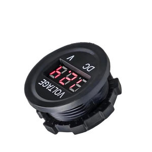 Voltmètre numérique LED universel certifié CE FCC, résistant au feu et à l'eau, avec entrée 12-24V, pour tester la tension de la batterie de voiture - Product Image 1