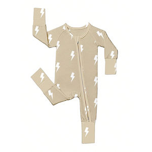 Organc Barboteuse pour bébé Vêtements pour nouveau-né en fibre de bambou avec impression personnalisée et fermeture éclair Vêtements durables pour bébé Pyjamas en bambou avec fermeture éclair - Product Image 4