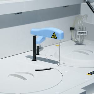 Analizador químico de alta calidad BIOBASE semiautomático 200 pruebas/hora 49 posiciones de muestra Analizador de bioquímica para laboratorio - Product Image 6