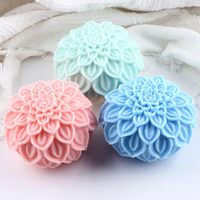 Moule en silicone de qualité alimentaire Qinglian Flower Candle pour la fabrication de bougies parfumées, produits faits maison