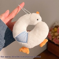 Adorable porte-clés en peluche en forme de canard, joli breloque de sac, pendentif doux en peluche pour jeunes et adolescents, idéal pour la décoration de sac à dos, cadeau de vacances