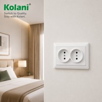 Prise murale Kolani norme européenne 2 Schuko, blanche, en PC ignifuge, avec obturateur de sécurité intégré, double trou, pour usage domestique