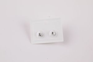 Sens élevé de l'amour boucles d'oreilles féminines Mini petit goujon avec évider vent froid plaqué or alliage en forme de coeur Zircon pierre principale - Product Image 6