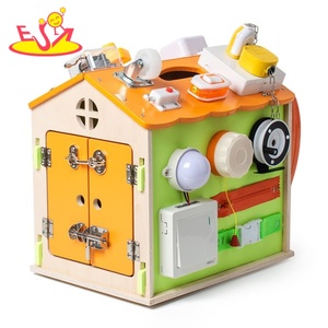 Nouvelle Maison <span class=keywords><strong>en</strong></span> <span class=keywords><strong>Bois</strong></span> à Toit Vert 2026, <span class=keywords><strong>Cube</strong></span> <span class=keywords><strong>d</strong></span>'Activités Montessori avec Serrures, Loquets et Fonctions Sensorielles pour Tout-Petits W12D931B - Product Image 2