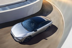 2024 XPENG <span class=keywords><strong>P7</strong></span> + de largo alcance Max 602KM New Energy Vehicle Pure Electric 5-Seat Hatchback Dirección izquierda Lanzamiento de coche nuevo - Product Image 3