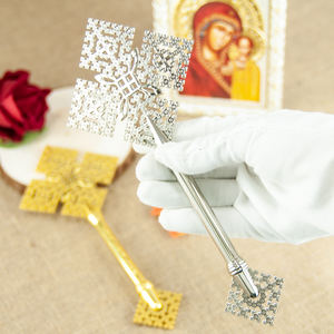 正教会のビザンチン十字架、手作りの十字架、金属製の透かし彫り、エルサレムの宗教的な贈り物、キリスト教徒の信仰の記念品、キリスト教の土産 - Product Image 3