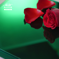 Plaque miroir PMMA vert vif 0,5-5 mm, 1220x2440 mm (4x8 pieds), panneau miroir plastique standard d'exportation
