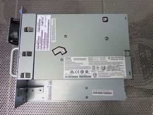 35P2510 - Lecteur de disque à fibre optique LTO-4 4 Go avec plateau 35P2510 - Product Image 4