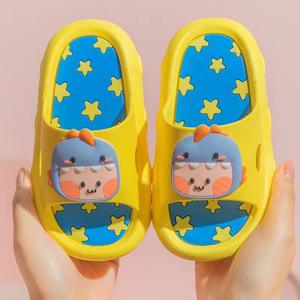 Zapatillas de verano para interiores para niños, bonitos dibujos animados para bebés y niñas, plantilla de goma antideslizante de fondo suave, diseño de sensación de caca - Product Image 1