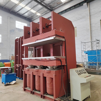 Machine de vulcanisation de semelle de chaussure de football en caoutchouc