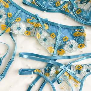 Ensemble de lingerie fine 3 pièces sexy pour femme, broderie florale bleue, avec <span class=keywords><strong>porte</strong></span>-jarretelles léger et gainant - Product Image 3