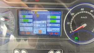 Grue SANY 130t d'occasion avec composants de base en état d'occasion comprenant un moteur et une boîte de vitesses et une pompe en bon état - Product Image 4