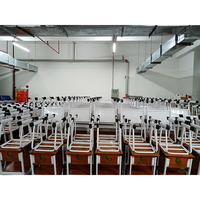 Ensemble de table et chaise d'école primaire moderne personnalisé pour les élèves de la maternelle au lycée, tables et chaises individuelles en bois pour la maternelle à la fin du primaire