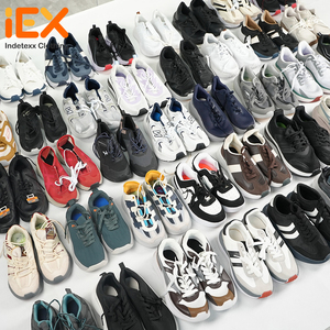 Chaussures en gros à prix abordable – Conteneurs complets pour l'Amérique centrale, l'Amérique du Sud, l'Asie du Sud-Est, l'Afrique – Prix compétitifs pour les importateurs - Product Image 1