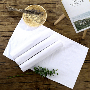 Vente en gros de serviettes de sol 100% coton pour hôtels 5 étoiles - Tapis épais super absorbant antidérapant pour salle de bain et toilettes - Product Image 3