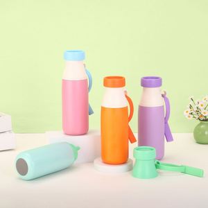 Vacuum <b>Insulated</b> Stainless Steel Water Bottle 520ml Leak-Proof Travel <b>Mug</b> with Straw and Carrying Strap Back to School Hot/Cold - Product Image 3