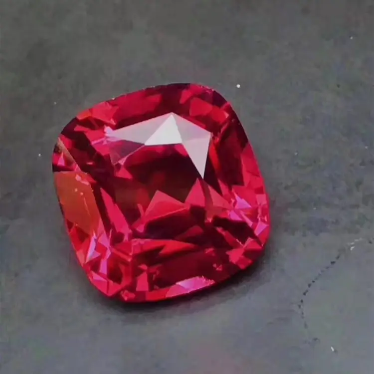 Batu Permata Besar Mewah Kualitas Tinggi untuk Membuat Perhiasan NGL 5,25ct Natural Pink Merah Mahenge Spinel Batu Longgar