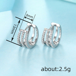Orecchini a Cerchio Piccoli per Donne, Gioielli Minimalisti Chic per Uso Quotidiano e Ufficio, Regalo - Product Image 4