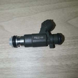 Inyector de combustible FBJC100 para motor de gasolina Nissan Paladin D22 KA24 2.4L - Product Image 4