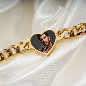 Ensemble de bracelets en acier inoxydable pour lui et elle avec photo, plaqué <span class=keywords><strong>or</strong></span> et <span class=keywords><strong>argent</strong></span>, pendentif cœur tendance - Product Image 4