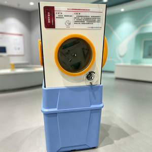 bilanciato del piede del produttore viene utilizzato come supporto per mostre e attività di divulgazione scientifica - Product Image 4