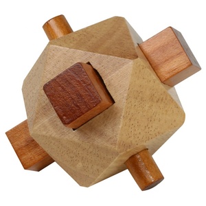 Boucles d'oreilles personnalisées en forme de <span class=keywords><strong>poisson</strong></span>, torpédale 3d, jouets pour adultes, casse-tête en bois - Product Image 1