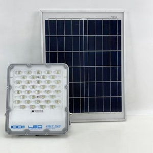 Lampadaire solaire LED - Product Image 1