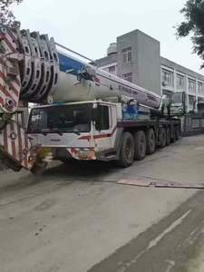 Grúa sobre Camión Zoomlion de 61 Metros de Alcance, 107t, con Motor y Caja de Cambios de Alta Eficiencia, Fabricada en 2010, en Venta - Product Image 2