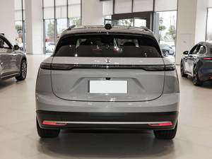 Elevate Your Drive with the All-Electric NIO ES6 <b>a</b> Benchmark in EV Excellence for Sale - Product Image 6